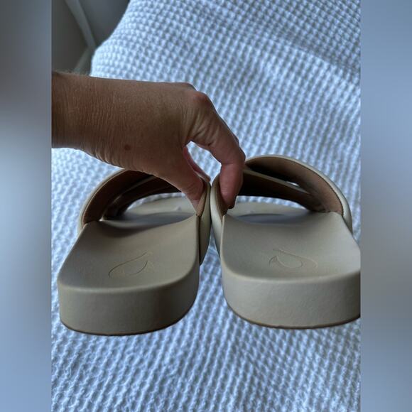 Olukai Hila Beach Slides | Size 10 Cloudy Gray - Picture 8 of 11